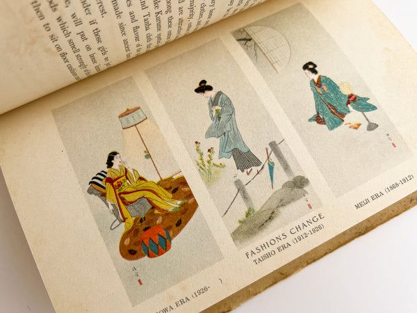Kimono - Japanese Dress [Tourist Library: 13]