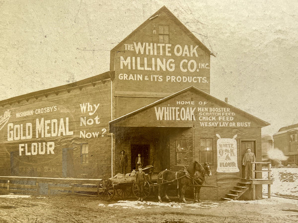 White Oak Milling Co. / Gold Medal Flour advertising barn with horse-drawn wagon, ca. 1908