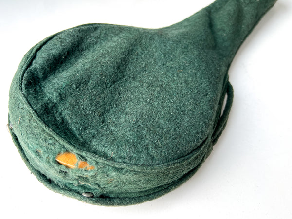 1923 Folk Art "Pals" Banjolele