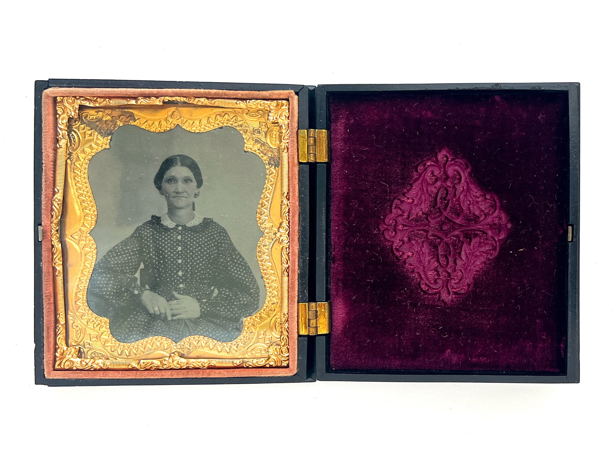 Female portrait photograph - handsome sixth plate ambrotype in full Beehive Union case