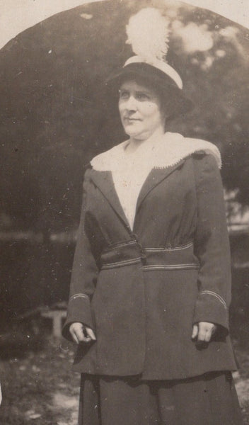 Two photographs of one & three 3 [young] women