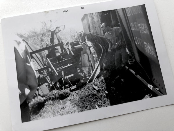 5 photographs of Minneapolis & St Louis Railroad train derailment, May 1961