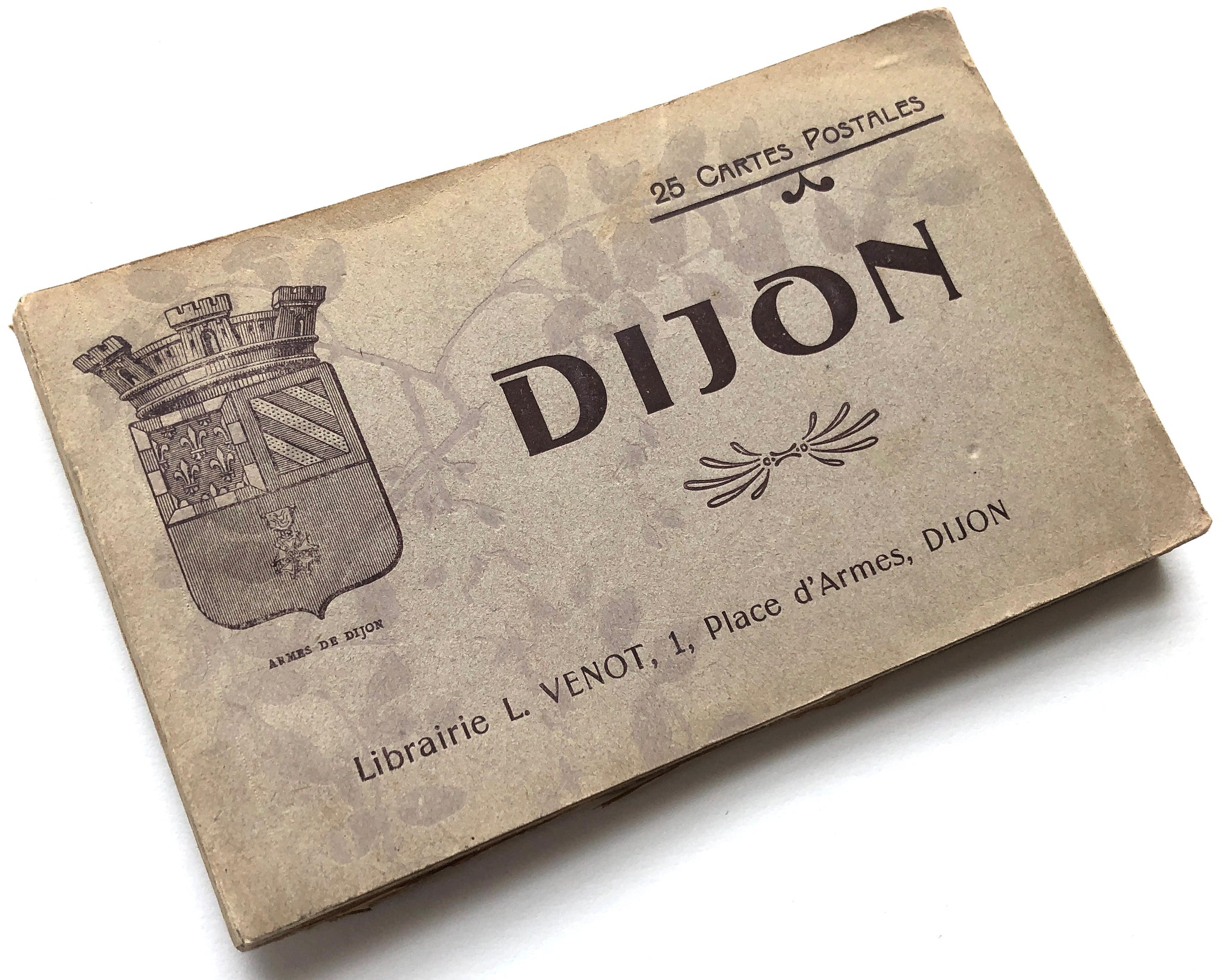 Dijon: 25 Cartes Postales
