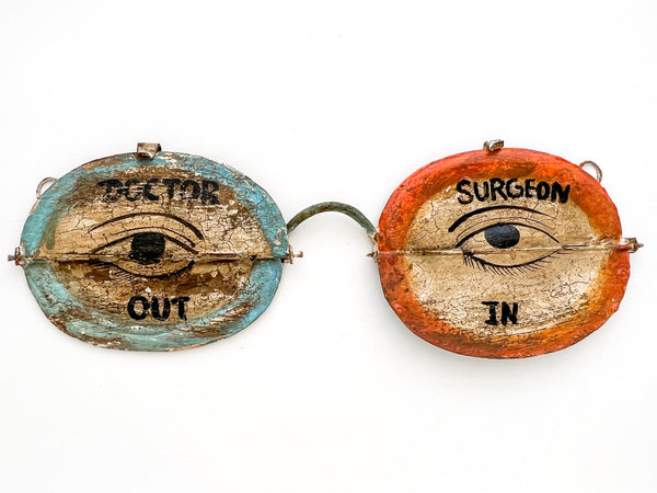 Movable optometry trade sign